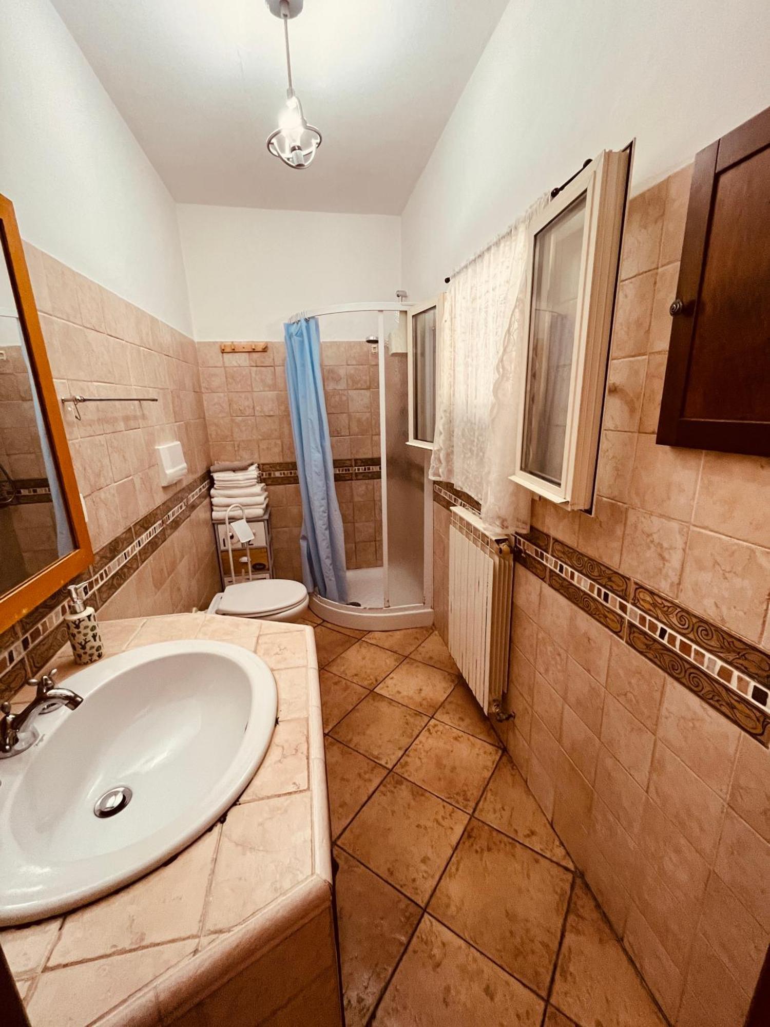 Eremomarino Apartment 리보르노 외부 사진